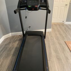 Horizon Treadmill
