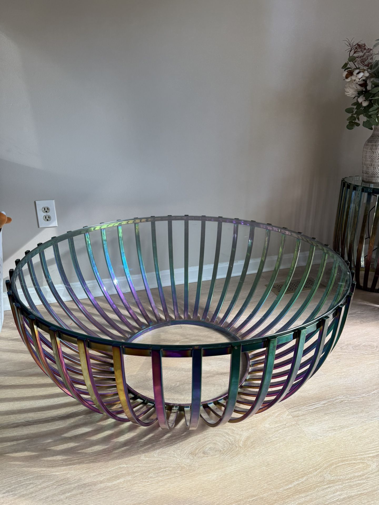Value City Furniture Prism Table