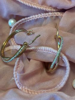 925 Silver Hoop Earrings.     South Austin.
