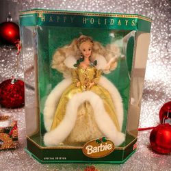 Barbie Happy Holidays Special Edition Barbie 1994 Gold Dress Mattel Damaged Box. Tamper tabs loose . Top of box is loose . Doll Is untouched though.