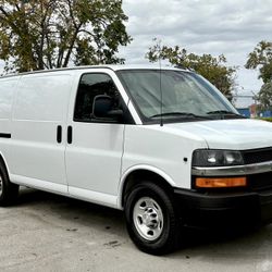 2019 CHEVROLET EXPRESS 3500