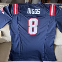 Brand New Stefan Diggs Nike Patriots Jersey Men’s Large