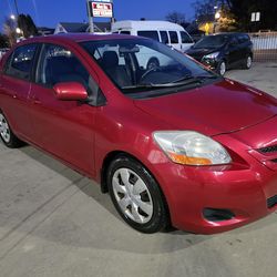 2008 toyota yaris