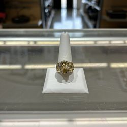 14K Men’s Horse Ring Size 11 ( Horse Inside Horseshoe)