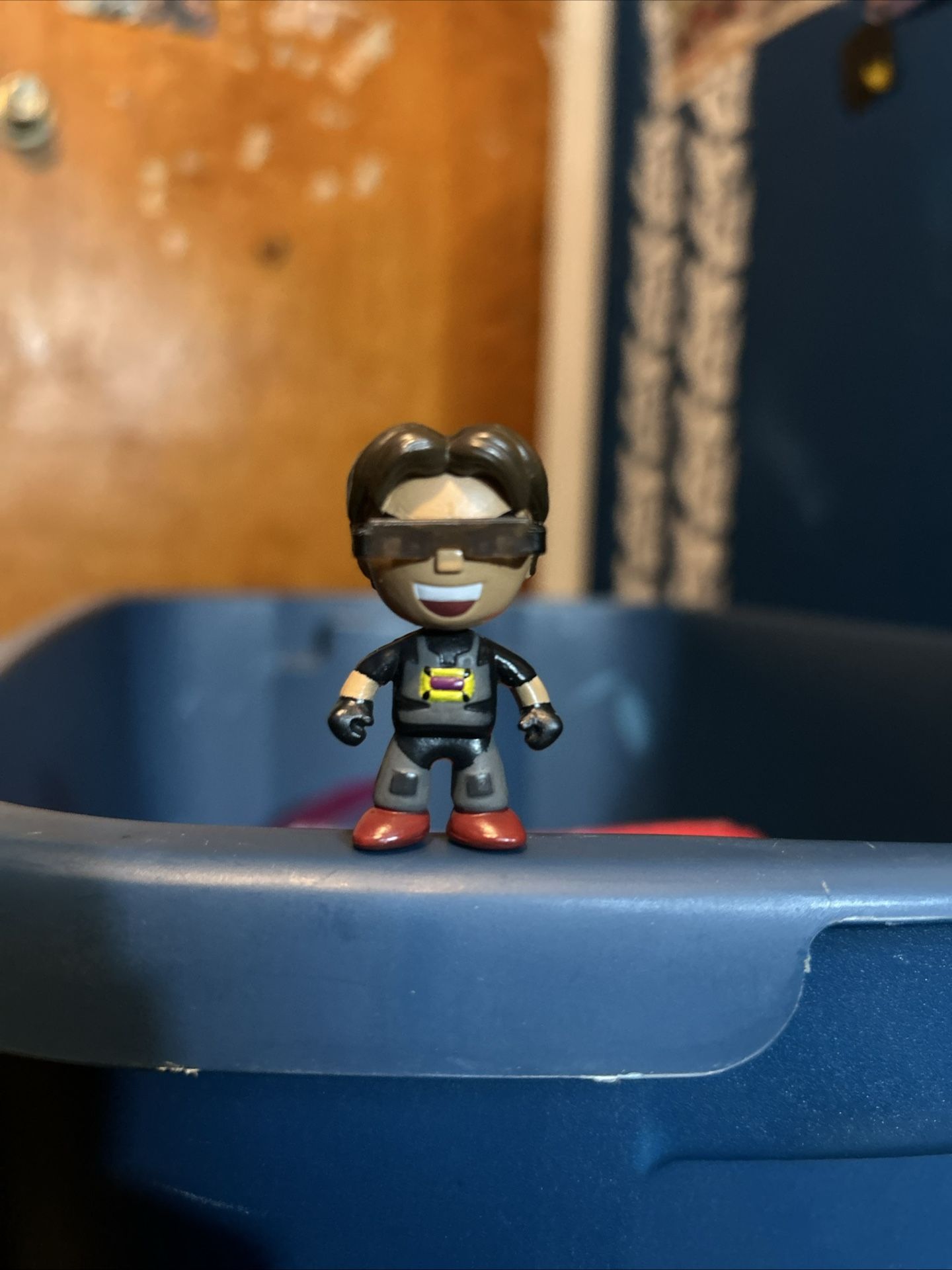 SkyDoesMinecraft small scale Tube Heroes TM figurine Jazwares LLC