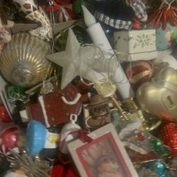 Christmas tree ornaments vintage