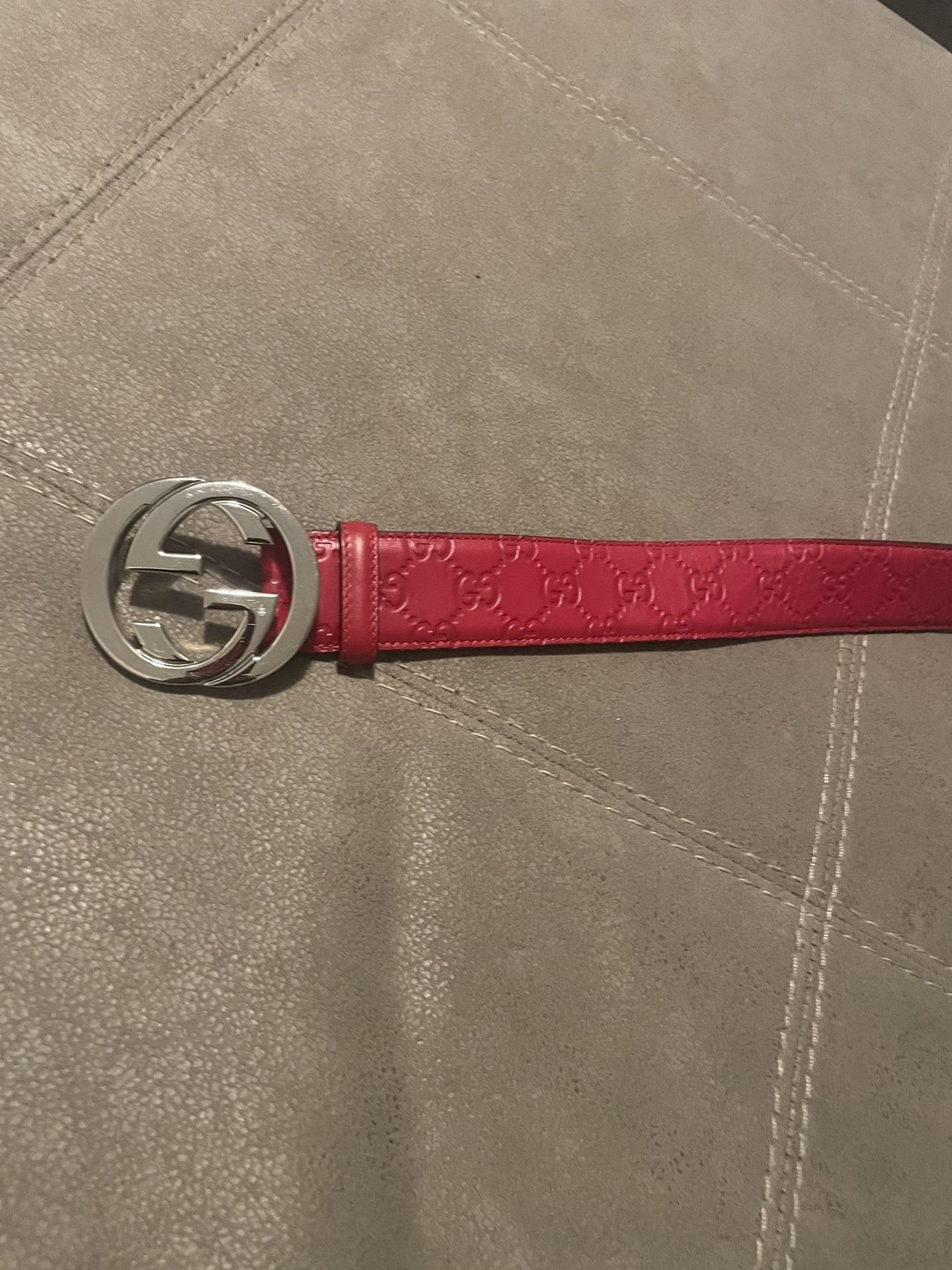 red vintage gucci belt 