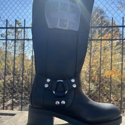 Kohl's Black Knee High Boots - Size 7.5