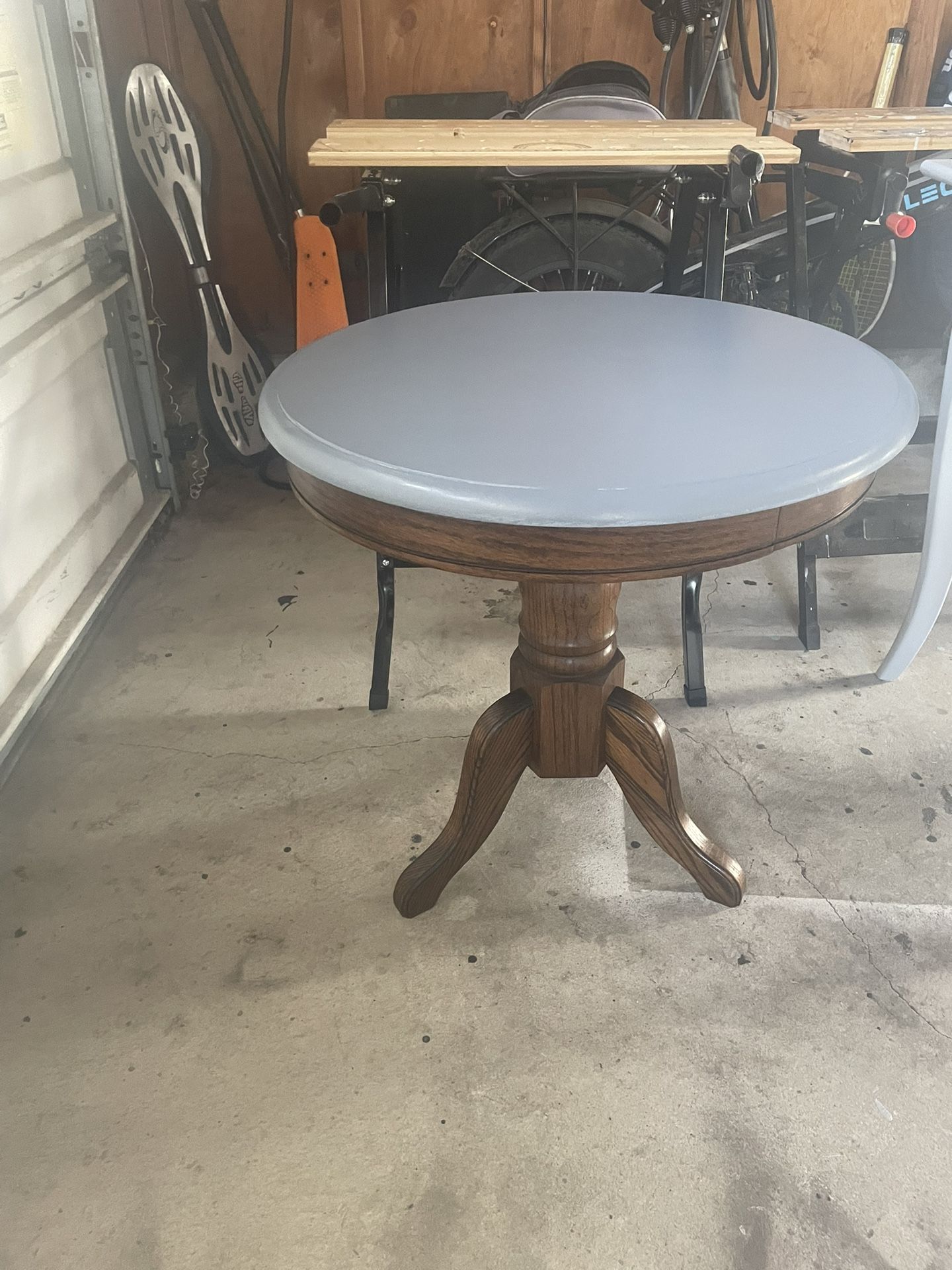 Beautiful Antique Solid Wood End Or Corner Table