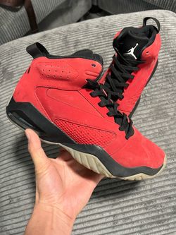 Sz 9 Jordan’s Red $30 FIRM NO TRADES