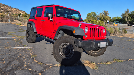 2016 Jeep Wrangler Unlimited Sport – 4 Door – 3” Lift – 35” KO2s – ~94k Miles