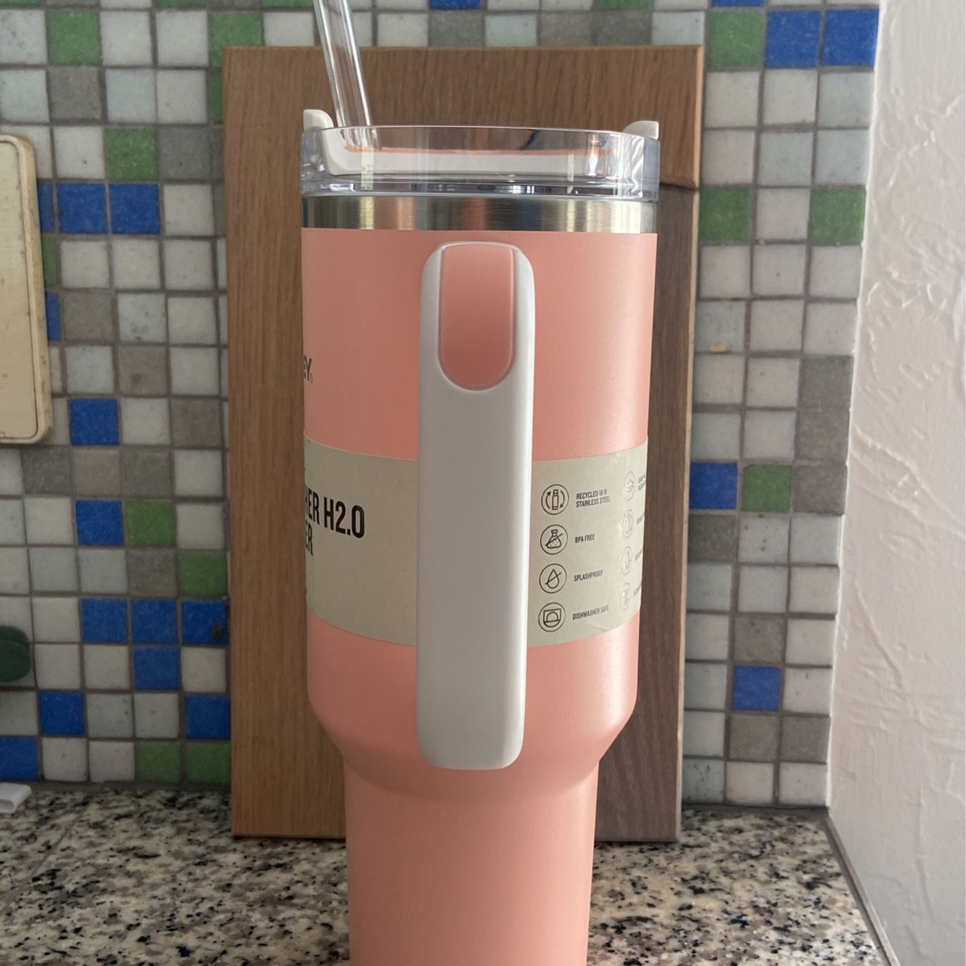 LIMITED 🎯 EDITION! New Stanley Quencher H2.0 40oz Tumbler- PEACH Pink