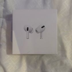 AirPods Pro original box with defective AirPod Pro