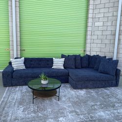 *Free Delivery* Macys Sectional Couch Sofa 