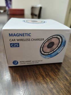 Magnetic car wireless charger / NEW 