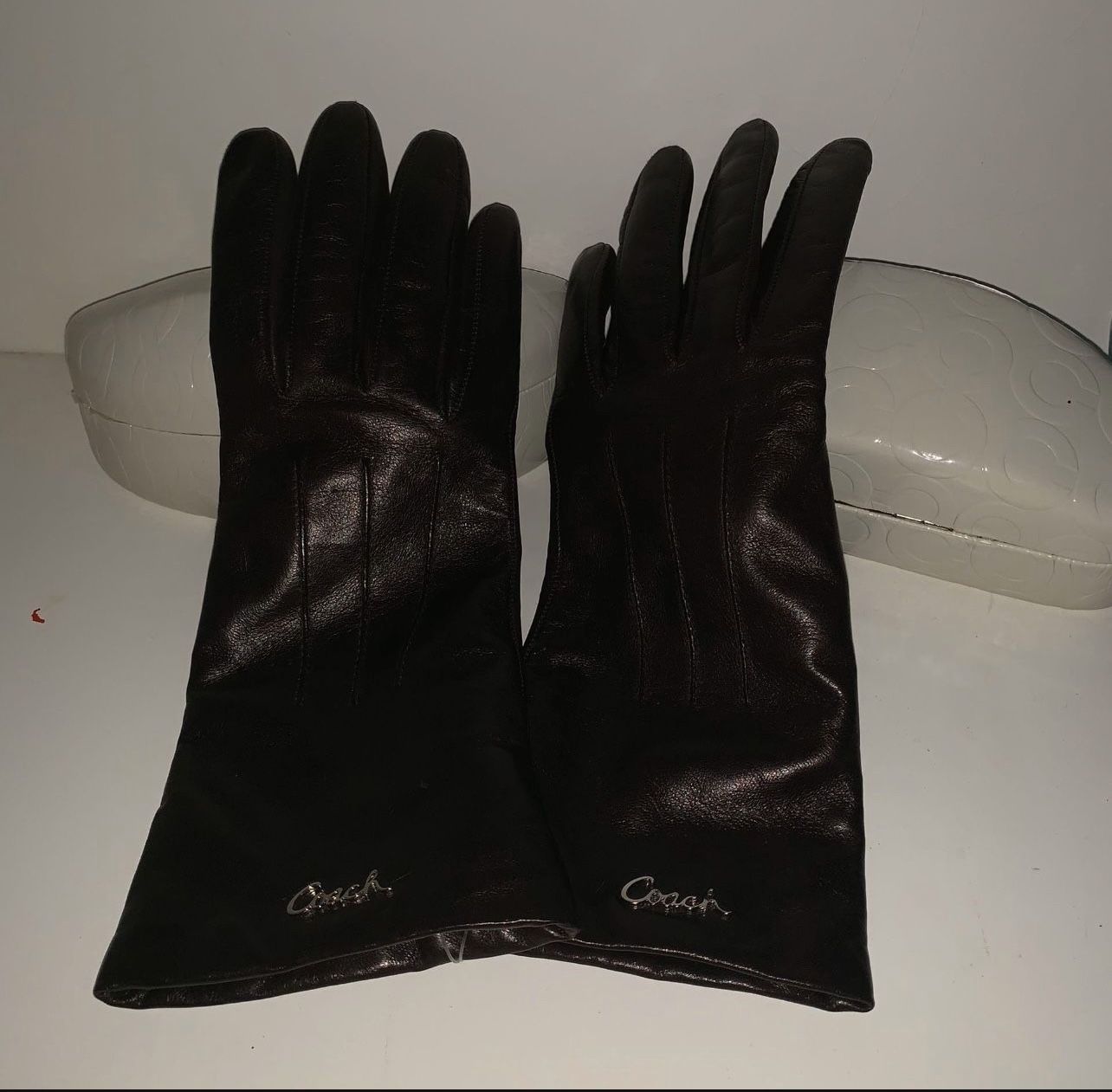 New Coach Leather Gloves Size Small, medium