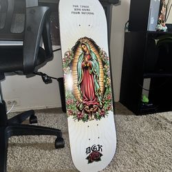 Skateboard with La virgin