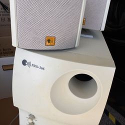 Computer Subwoofer And Speaker System - Works perfectly