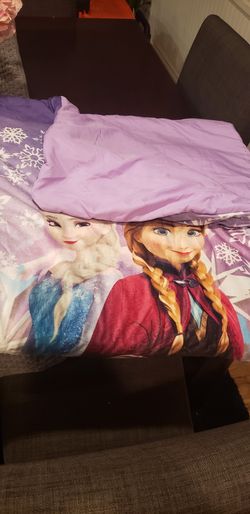 Little girl sleeping bag