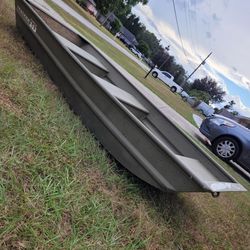 Tracker Topper 1032 Welded Aluminum Flat Bottom John Boat