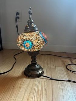 Mosaic style lamp