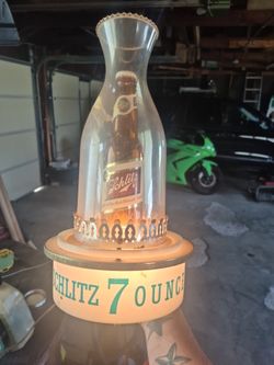Vintage Lighted Schlitz Beer Sconce Sign LIGHT AS IS