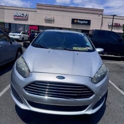 2017 Ford Fiesta