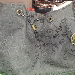 MICHAEL KORS Black BAG