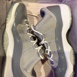 Jordan 11 Retro Low Cool Grey 