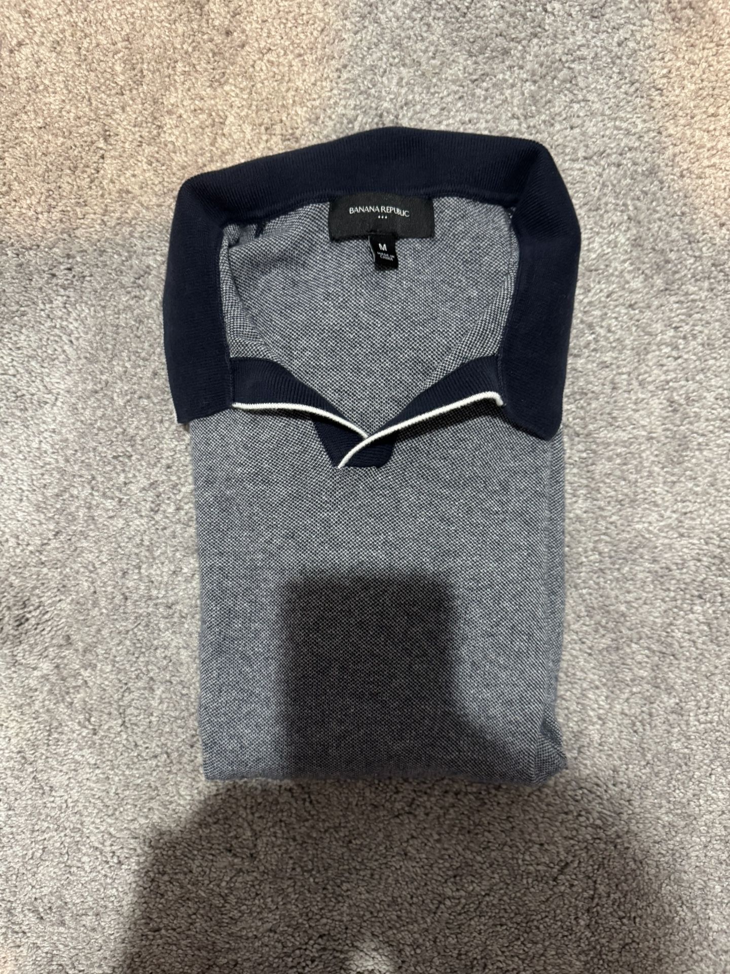 Banana Republic Polo never Worn