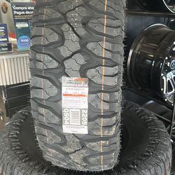 New set of tires 37 12.50 17 MILESTAR MT