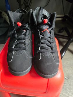 Retro Jordan 6 grade school