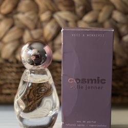 Kylie Jenner-Cosmic