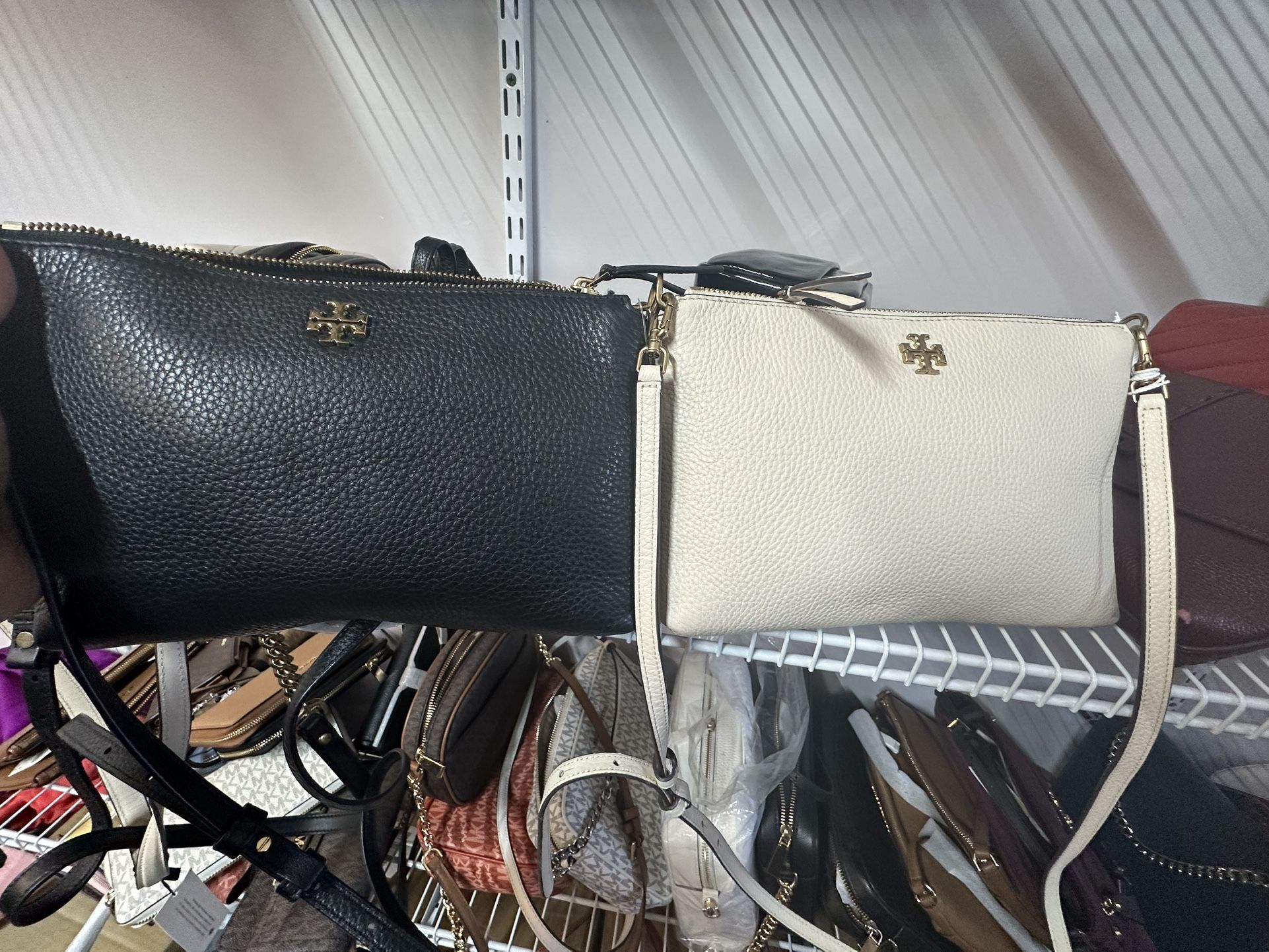 Tow ToryBurch Kira Crossbody Wallet
