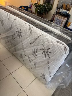 Twin mattress