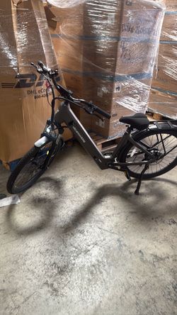 Brand-new electric car, brand, the picture is a sample