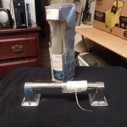 Glacier  Bay  9"  Chrome   Shower  Assist  Handle  Bar