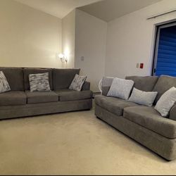 Gray Miranda Loveseat & Sofa Set – Excellent Condition