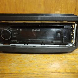 Kenwood KDC-MP372BT Car Stereo CD Player Bluetooth MP3 Black No Remote Audio
