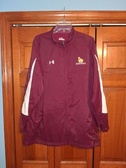 MENS XL LOYOLA ACADEMY RAMBLERS FOOTBALL UNDER ARMOUR ZIP-UP WINDBREAKER
