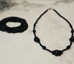 Curated Jet Black Statement Necklace & 8-Piece Stretch Bracelets