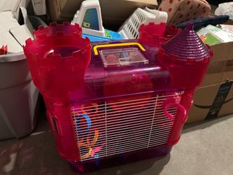 Castle hamster cage