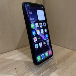 I Phone XR 256GB Black Factory Unlocked Used Like New