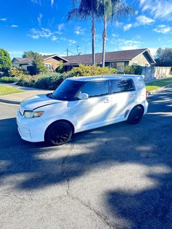 2013 Scion xB-manual-clean title