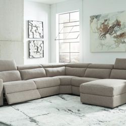 Mabron Gray Raf Power Recliner Sectional

