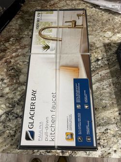 Kitchen faucet matte gold  w/ soap dispo