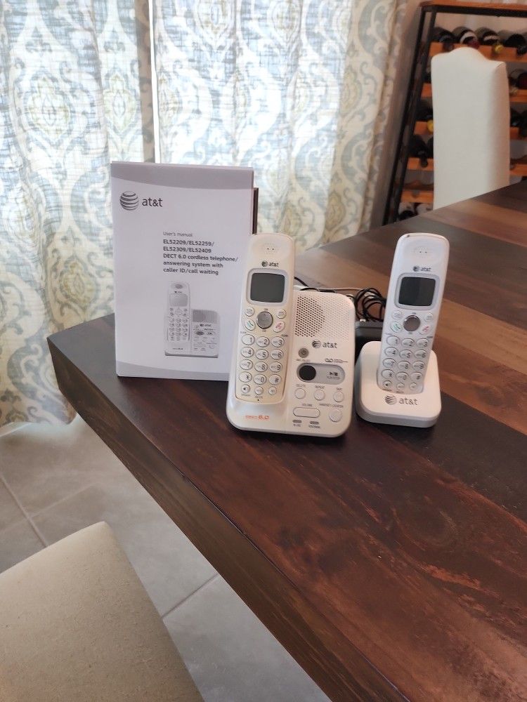 AT&T Cordless Phone With Answering Machine