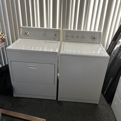 KENMORE WASHER AND GAS DRYER 