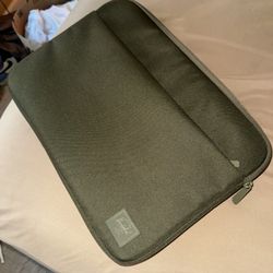 Herschel Laptop Sleeve 15-16” Inch