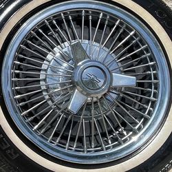 14" Chevy Wire Hubcaps 
